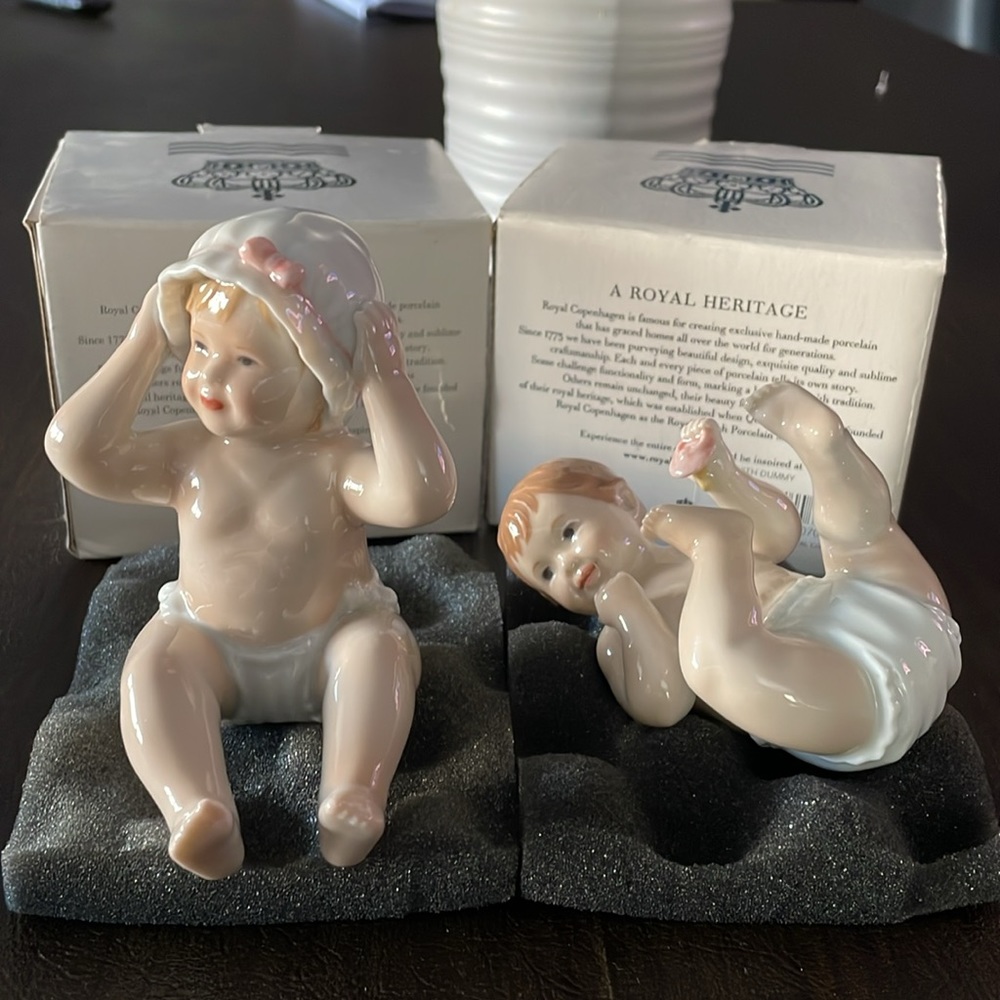 Royal Copenhagen Figurines Baby Boy& Baby girl Porcelain with box